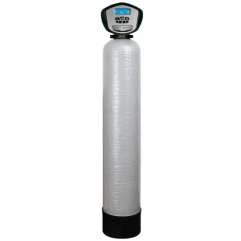 Single tank AO Smith APIS filtration system for iron and sulfur well water treatment.