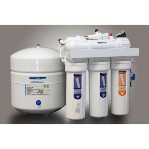 Bluewater International BlueUP Reverse Osmosis System with multi-stage filters and storage tank.