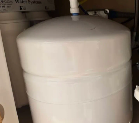 BoweClean Water Filtration multi-stage reverse osmosis system for pure drinking water.
