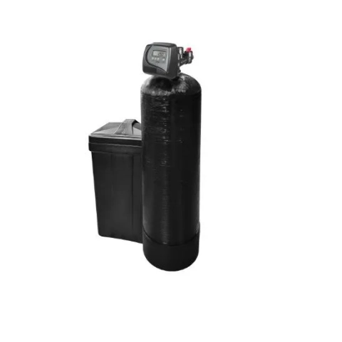 Clack WS1EE water softener featuring a solid-state microprocessor and adjustable 6-cycle control.