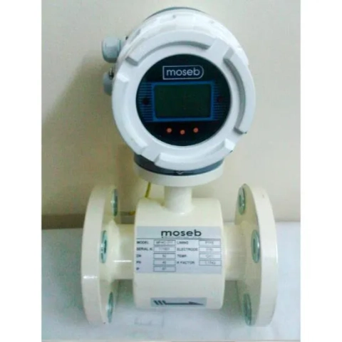 MAG-9 Industrial electromagnetic flow meter, remote type R8, SS304 tube, Modbus/HART communication.