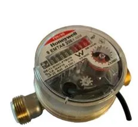 S110 Hot water meter: single-jet dry dial, measures cold (30°C) & hot (90°C) water with Q3=2.5 m³/h flow. (Character Count: 114)
