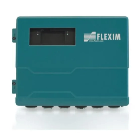 Advanced FLUXUS F721 flow computer calculates mass flow and thermal energy using paired, temperature-compensated transducers. (Character Count: 122)