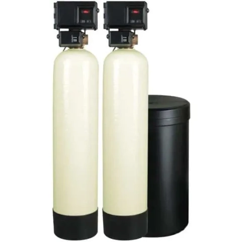 Fleck 9500 twin-tank commercial water softener system with high-flow control valves and brine tank.