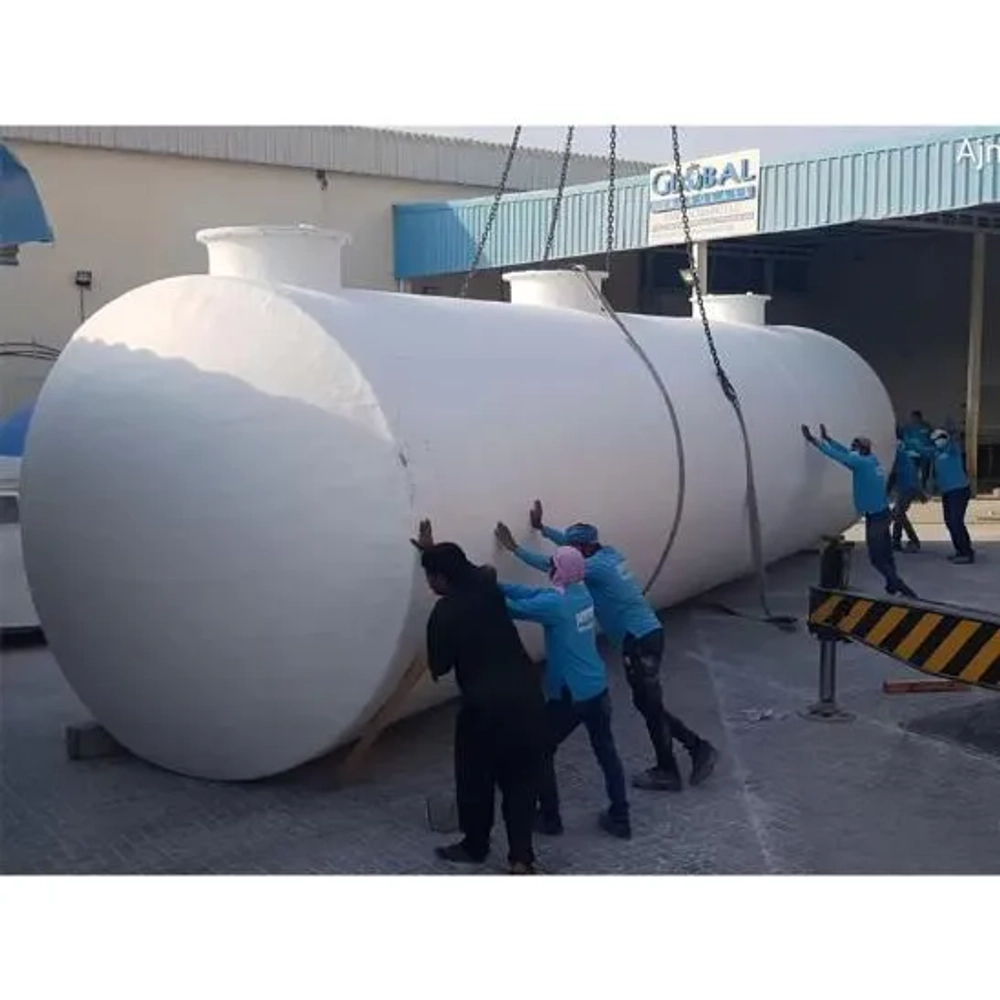 Global Fiberglass Cylindrical Water Tank