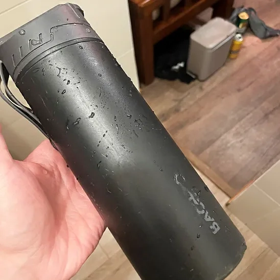 Water leaking from head of the BachGold instant filtered water bottle.