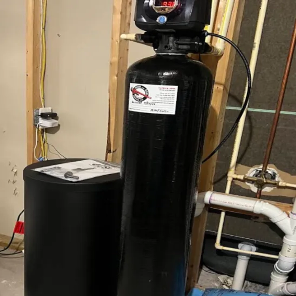 Programmable digital display metering valve head used to monitor real-time regeneration loops for Reed and Son Services LLC