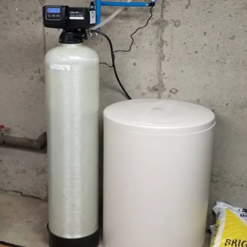 Safewell Technologies whole-house water softener system with fiberglass mineral tank and brine tank