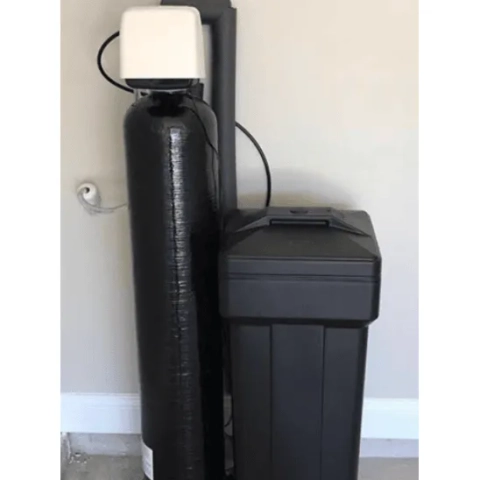 DUVAL Water Conditioning single-tank water softener with black brine tank and white control head