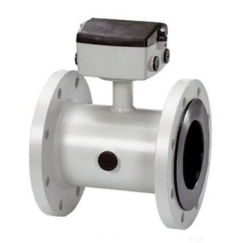 MAG 5100 W DN150 mm sensor from Siemens, featuring high low-flow accuracy for wastewater applications. (Character Count: 105)