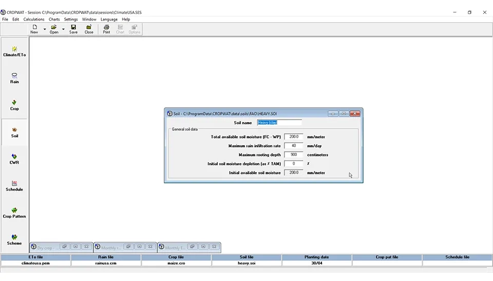 Screenshot of the Cropwat software interface showing the Soil window with fields for entering soil name, total available soil moisture, maximum rain infiltration rate, maximum rooting depth, and initial soil moisture conditions.