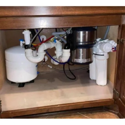 Reverse Osmosis from Southern Water Solutions, including white tank, designed to provide clean, healthy water for homes and businesses.