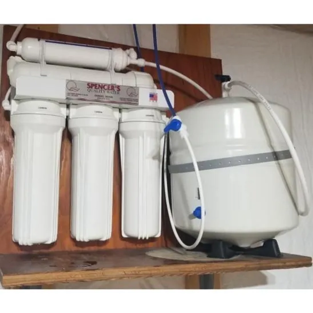  Spencer's Pro Series water filtration unit with three sediment/carbon pre-filters and RO membrane.