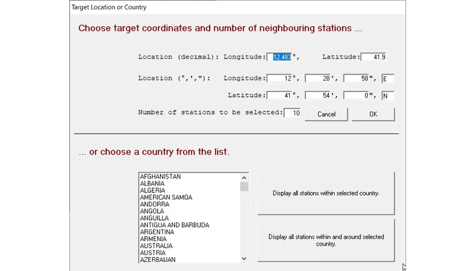 Screenshot of the CLIMWAT software interface showing options to select a target location or country by entering latitude and longitude or choosing from a list of countries.