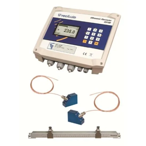 CU100 non-invasive ultrasonic clamp-on flowmeter for liquids; easy installation on DN80 to DN2000 pipes. (Character Count: 111)