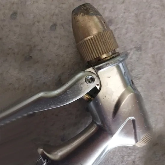 Users noticed FANHAO Upgrade Garden Hose Nozzle got rusty.