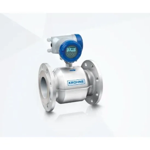 KROHNE WATERFLUX 3300: Rectangular sensor, maintenance-free, with patented reference electrode and NE 107 diagnostics. (Character Count: 114)
