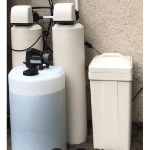 Smart Water Treatment Technology Bluetooth-connected softener with a smart meter for precision water tracking